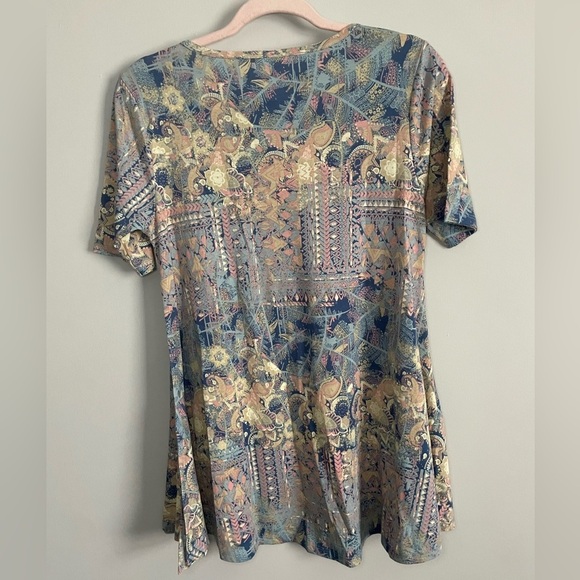 Lularoe Perfect T-Shirt - Picture 8 of 10